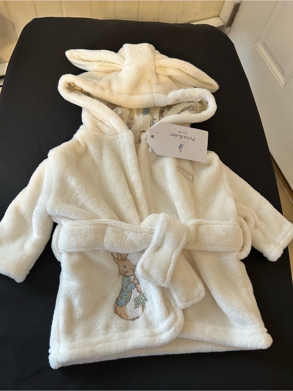 NWT Disney Baby Peter Rabbit Plush Hooded Bathrobe With 3D Ears Size 0-3 Months